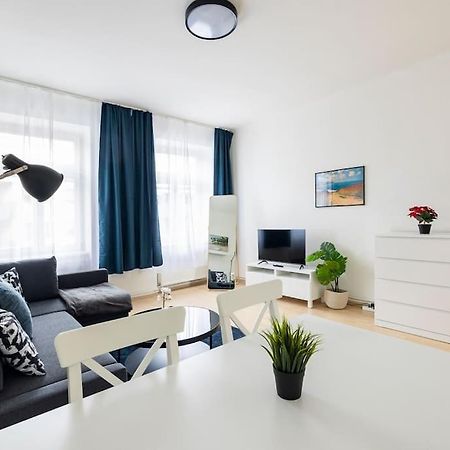 Beautiful 1 Bedroom Apartment Near Schoenbrunn Viena Exterior foto