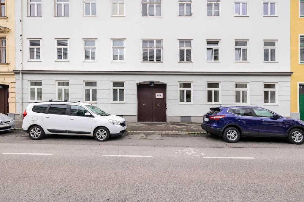 Beautiful 1 Bedroom Apartment Near Schoenbrunn Viena Exterior foto